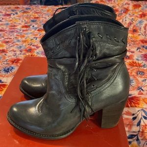 Leather black fringe boots size 8 Naughty Monkey